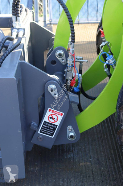 Chargeuse  MT1090