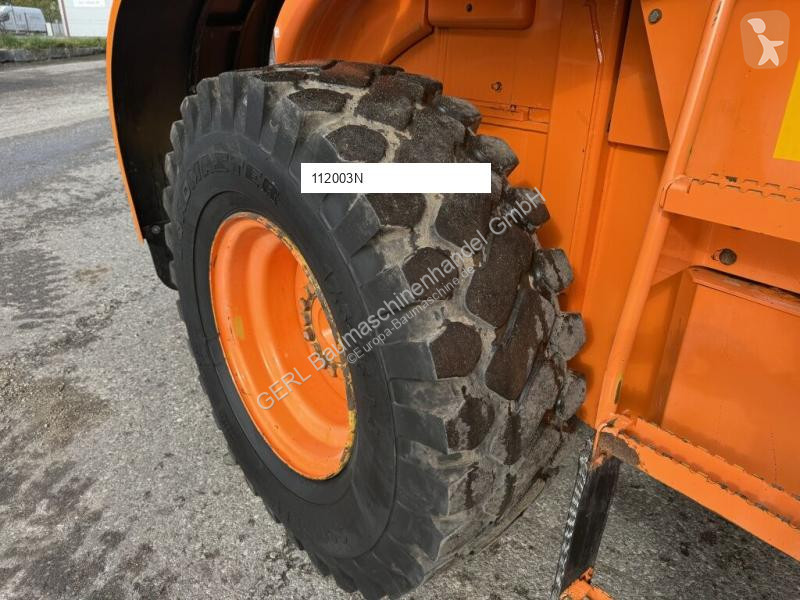 Товарач Caterpillar