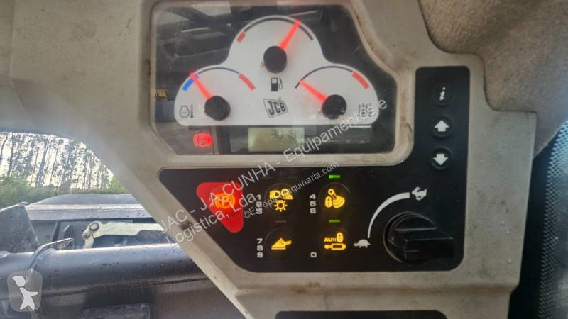 Chargeuse JCB JCB Robot 135