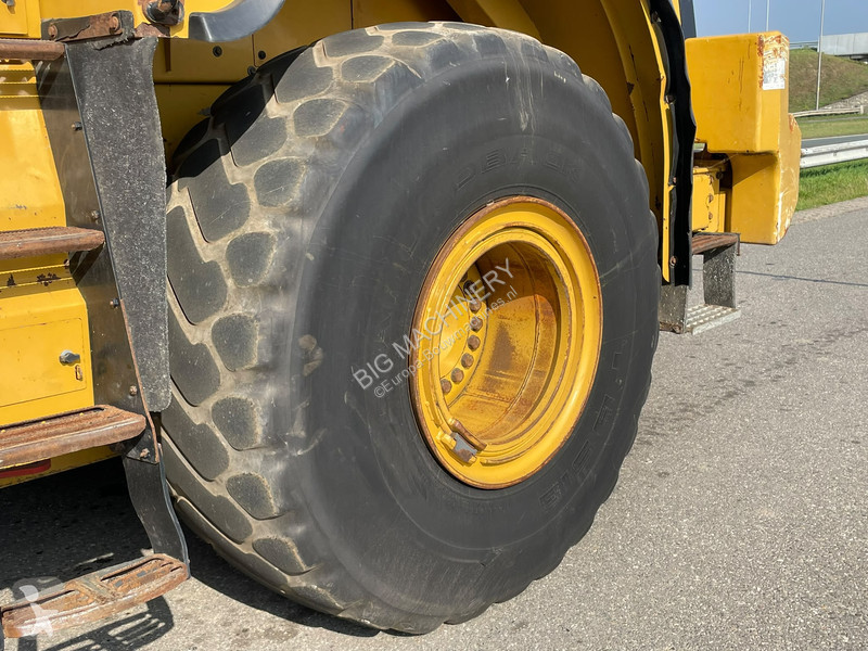 Chargeuse Caterpillar 972M XE