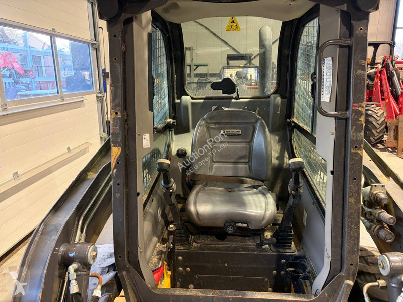 Chargeuse New Holland