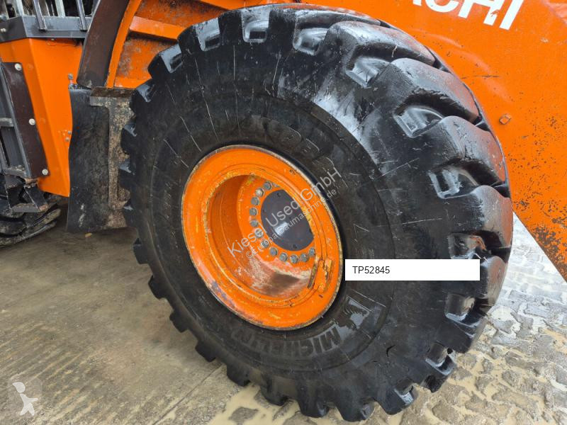 Товарач Hitachi 6