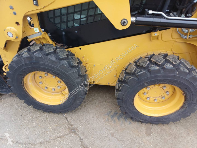 مُحمّلة Caterpillar 232D3