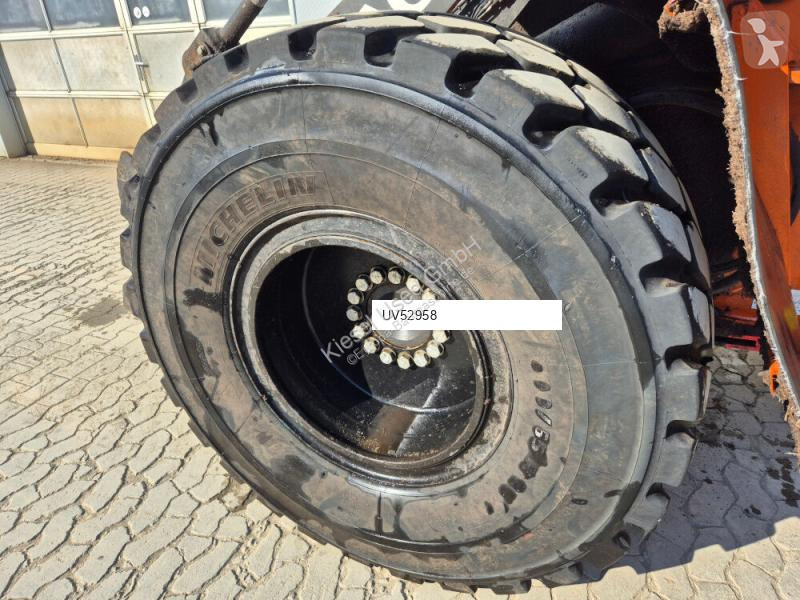 Товарач Hitachi ZW160-7 PL