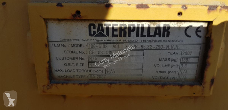 Pá carregadora Caterpillar