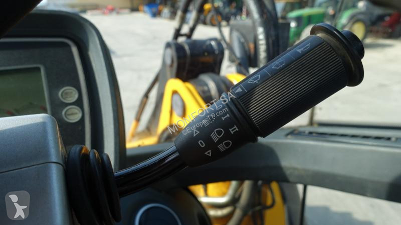 Shovel JCB