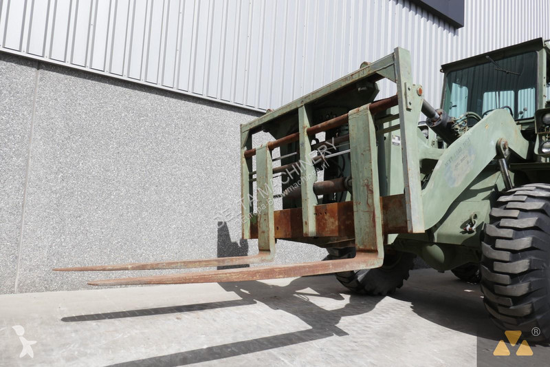 Shovel Komatsu 540 Ex-army