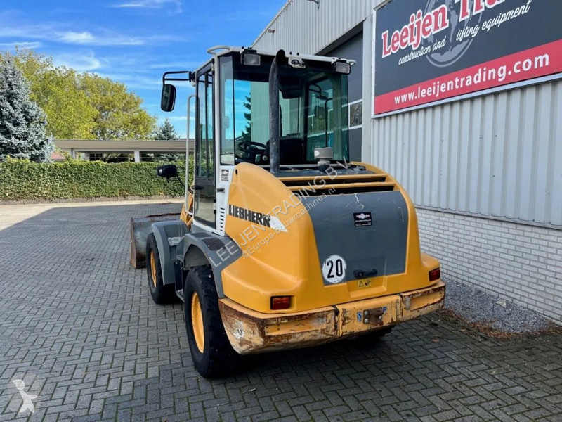 Shovel Liebherr L507 stereo, Bucket and forks,...
