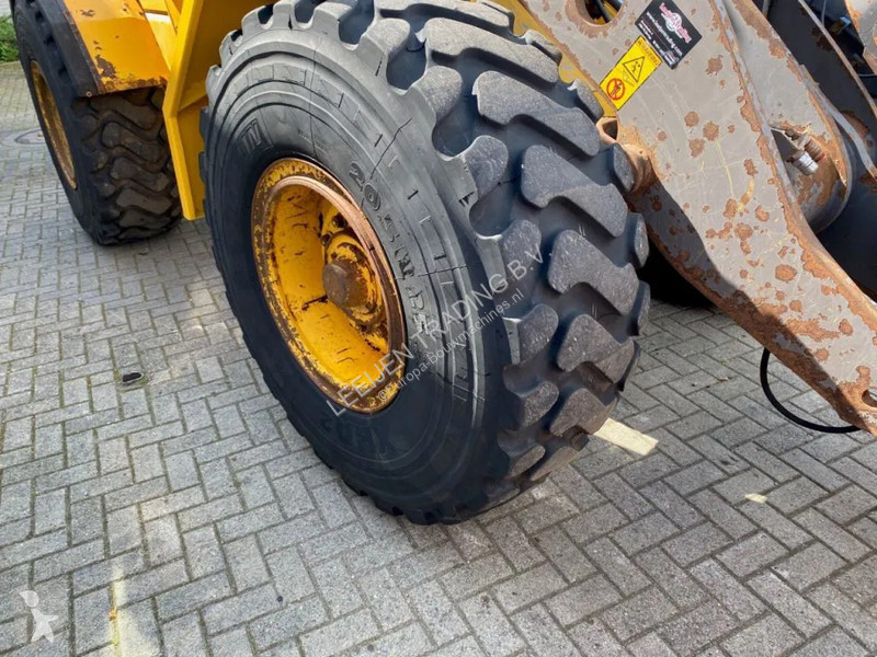 Shovel Volvo Wheelloader, 1996 Year