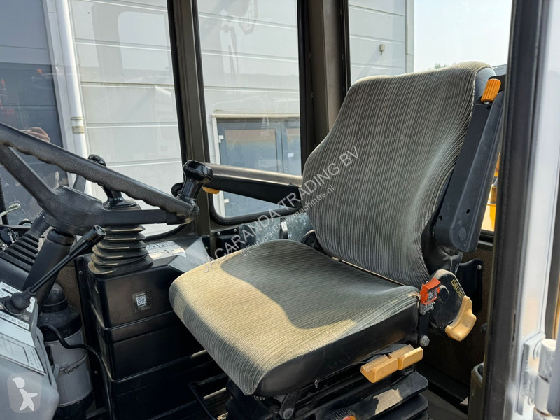 Shovel Liebherr L 508 FUG 4x4 - EX MILITARY -...