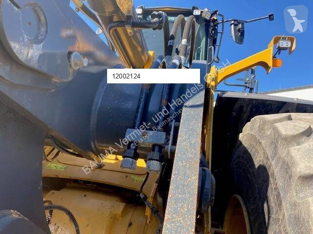 Pala cargadora John Deere 744 P MIETE / RENTAL...