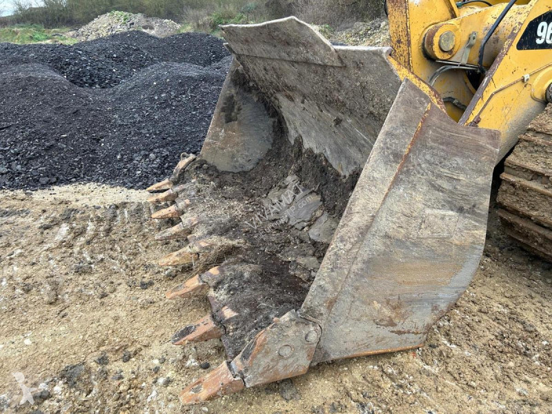 Shovel Caterpillar