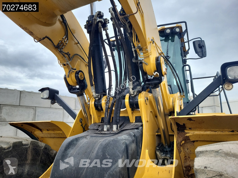 Shovel Caterpillar 982 M