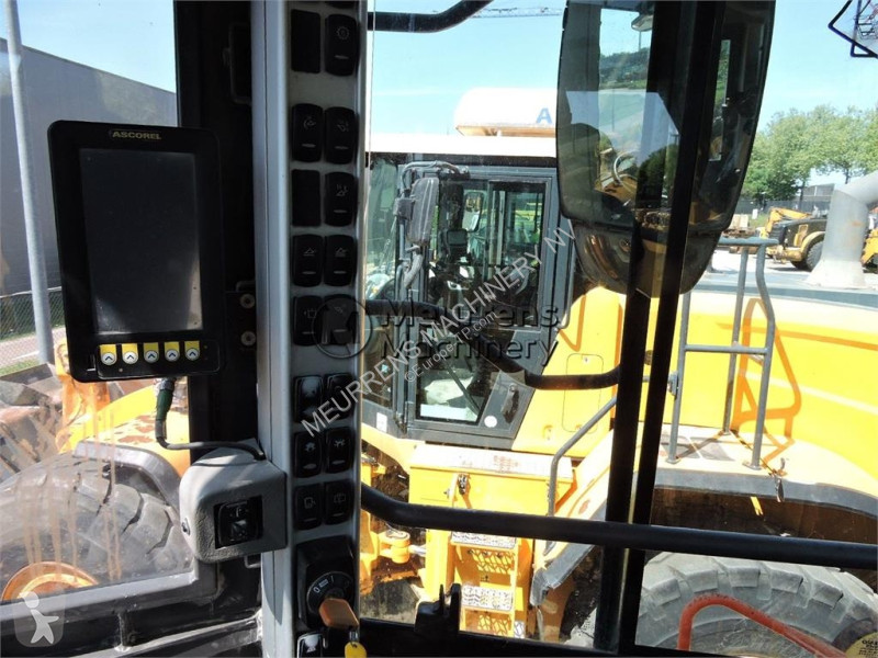Incarcator Volvo L220H