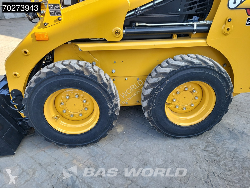 Pá carregadora Caterpillar B3
