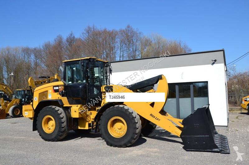 Shovel Caterpillar 938 M