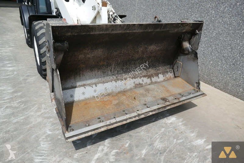 Shovel Caterpillar M