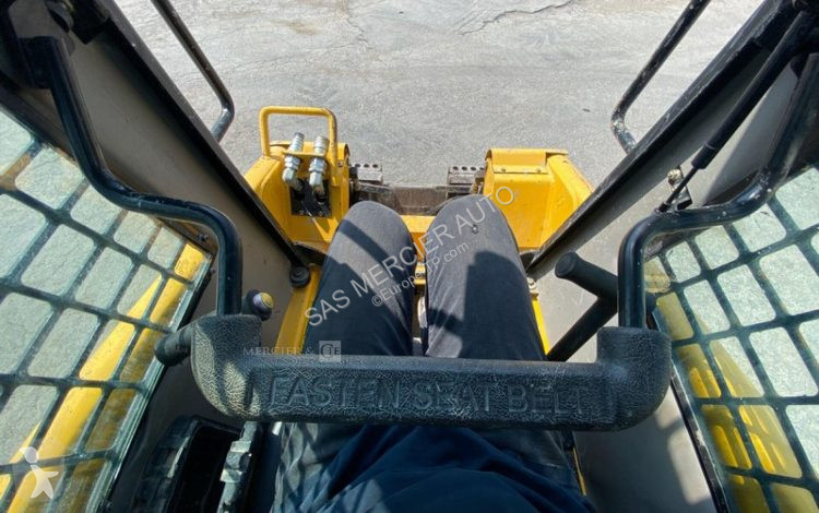 Shovel Gehl mini chargeuse compacte sur roues...