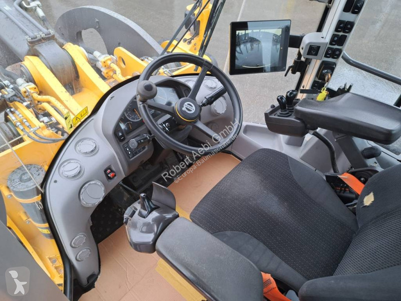 Incarcator Volvo L 260 H