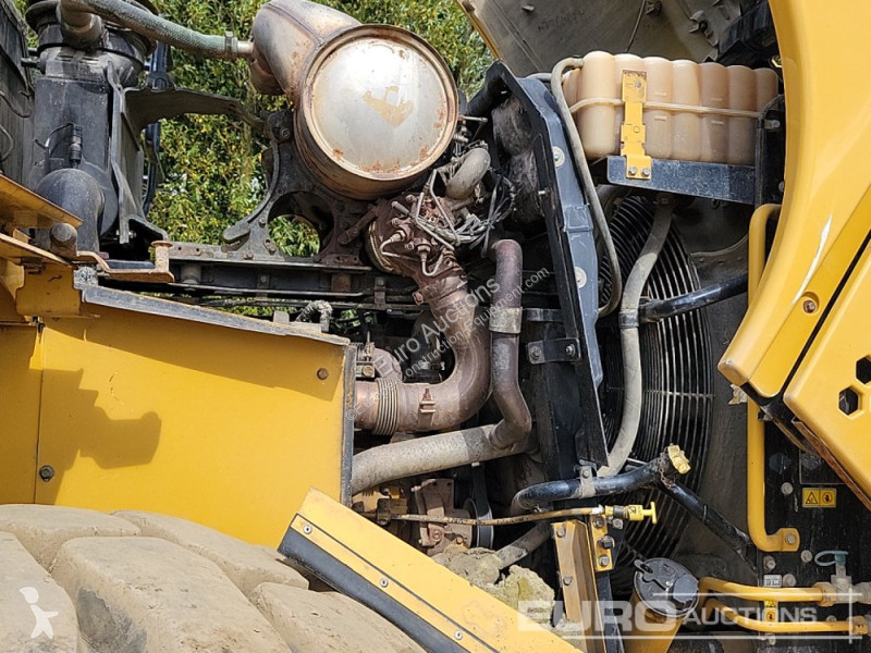 Shovel Caterpillar