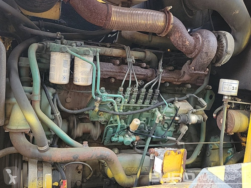 Nakladač Volvo
