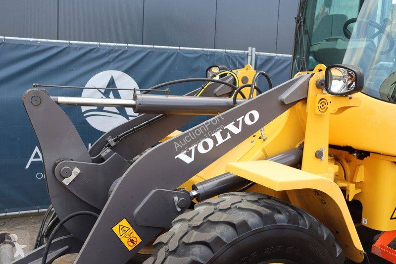 Nakladač Volvo G