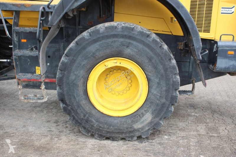 مُحمّلة Komatsu -7