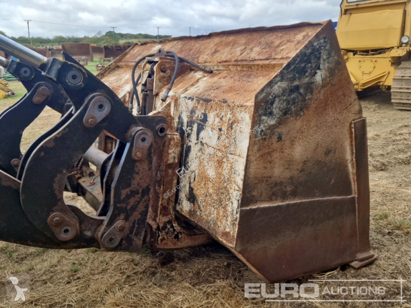 Incarcator JCB 426