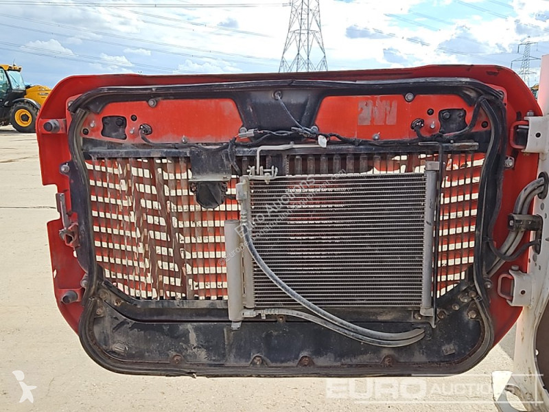 Pala cargadora Bobcat S76