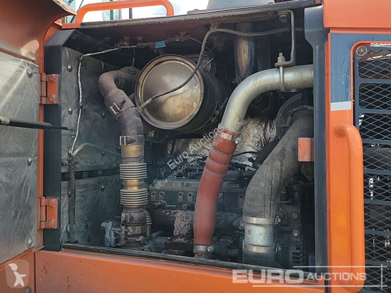 Shovel Doosan DL200TC-5