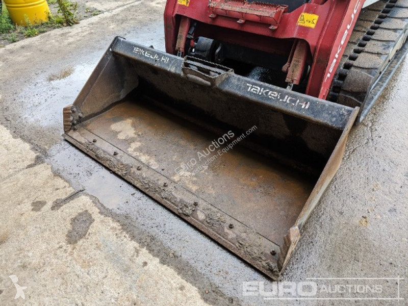 Nakladač Takeuchi TL10V2-CR