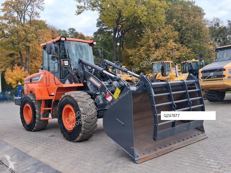 Фронтальный погрузчик Doosan