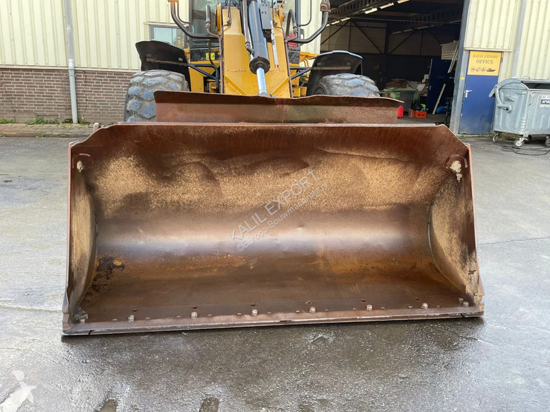 مُحمّلة Caterpillar Wheel Loader Bucket Problem...