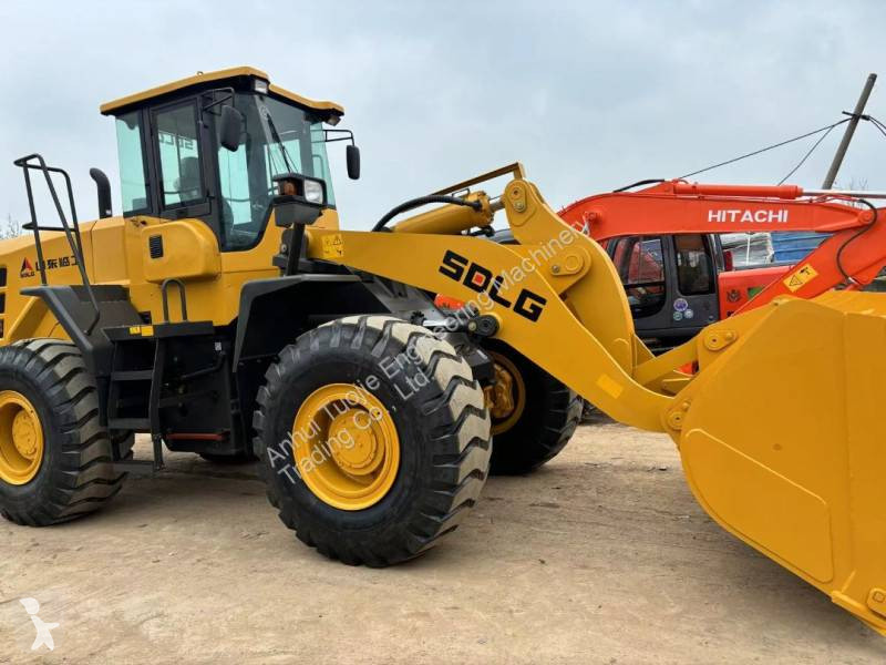 Nakladač SDLG L956F