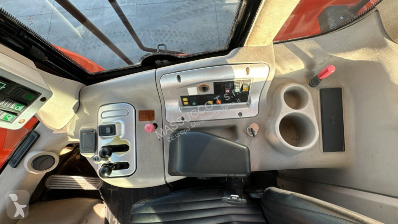Фронтальный погрузчик Fiat-Hitachi