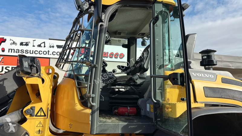 مُحمّلة Volvo H