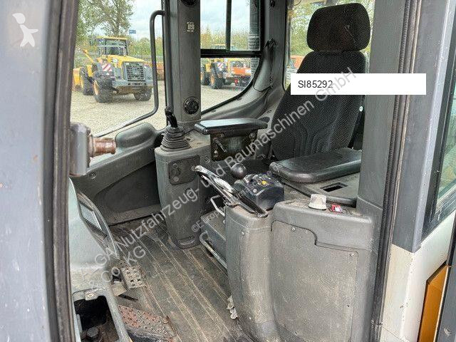 Nakladač Liebherr 636 Laderaupe, 4+1 Schaufel,...