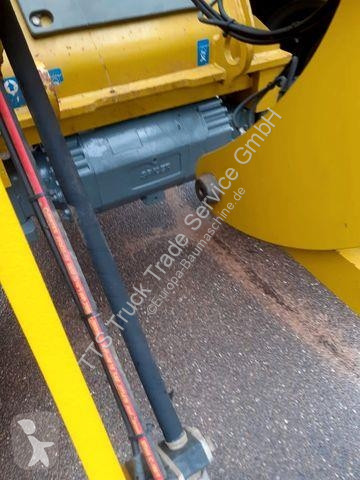 مُحمّلة Liebherr L 514 kein 509 518 524 538...