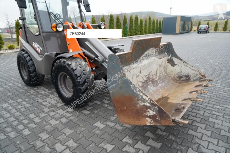 Ładowarka Hitachi  / ŁADOWARKA KOŁOWA / 2020 R...