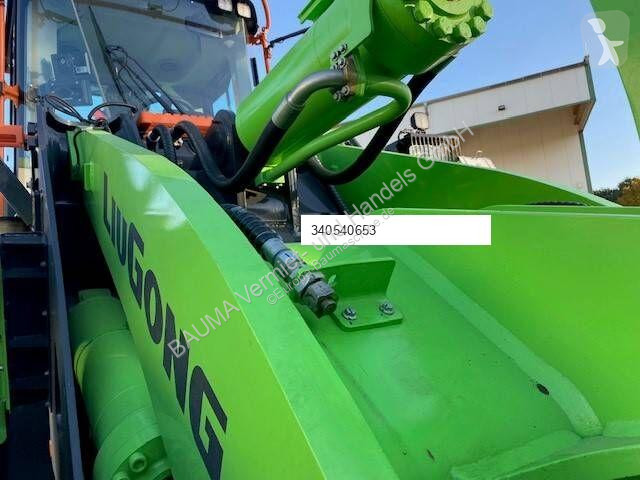 Фронтальный погрузчик LiuGong HE...