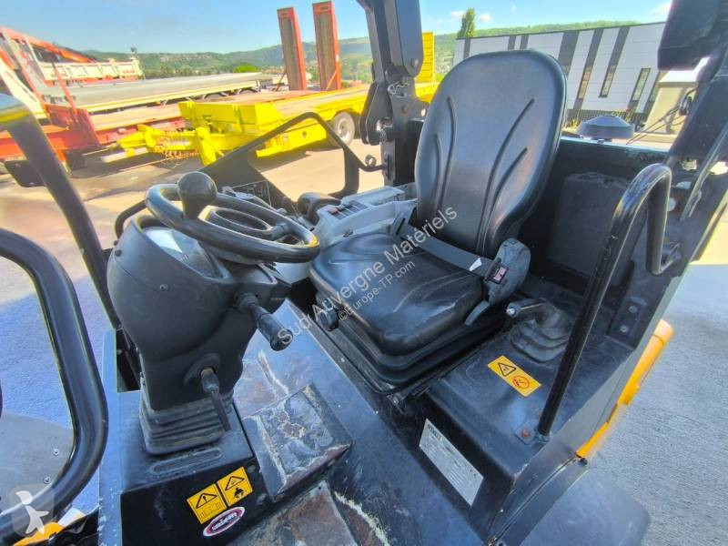 Nakladač JCB SMART POWER