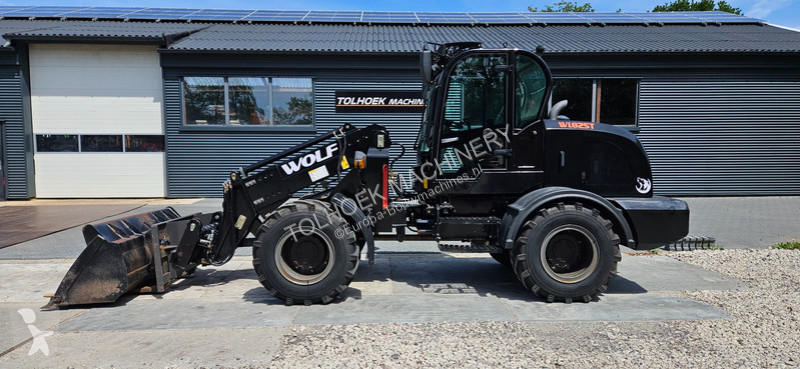Nakladač  Wl 825 telescopic