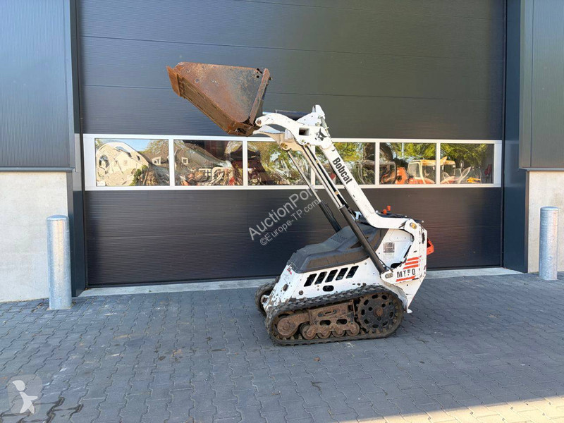 Nakladač Bobcat MT50