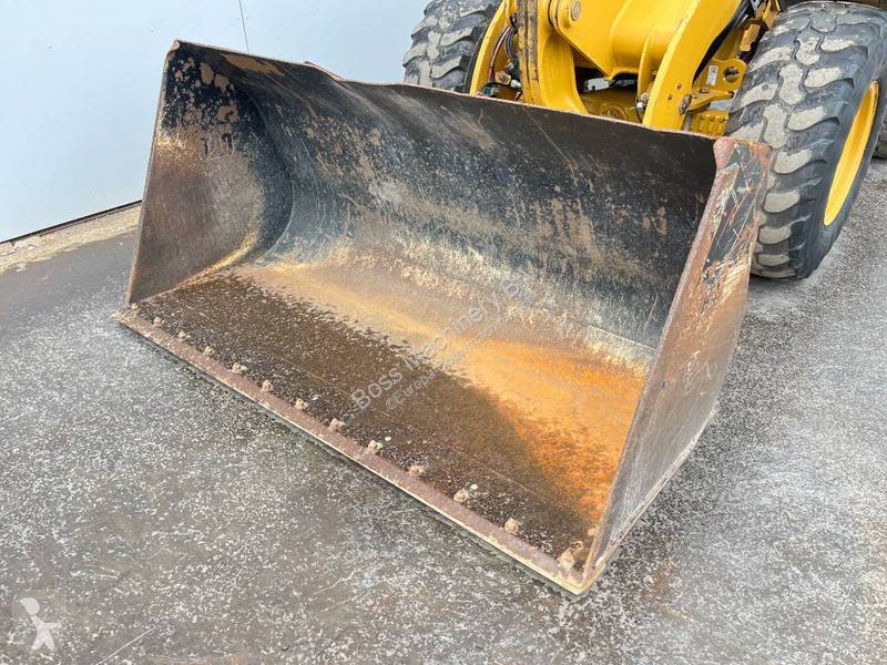 Nakladač Caterpillar M - Bucket + Forks /...