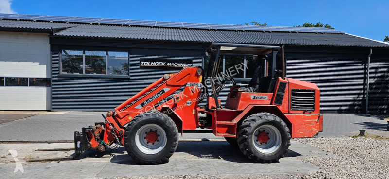 Nakladač Schäffer 870TD