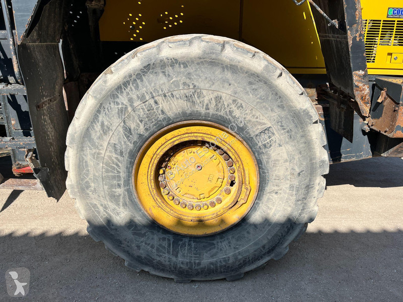 Nakladač Komatsu Central Lubrication | Scale