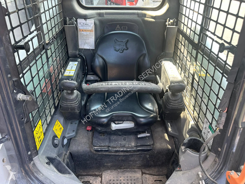 مُحمّلة Bobcat T590 | Joystick | HF