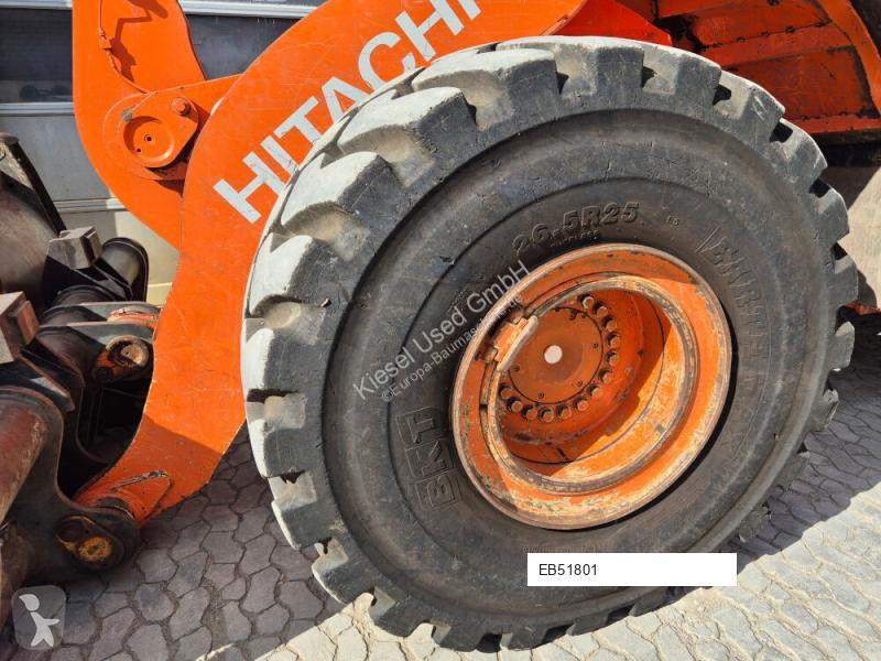 Pala cargadora Hitachi 6