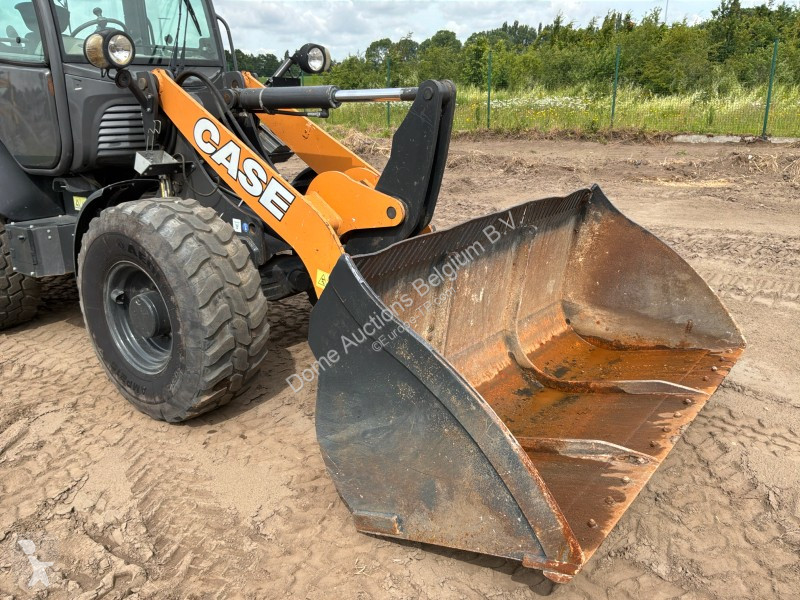 Nakladač Case 321F