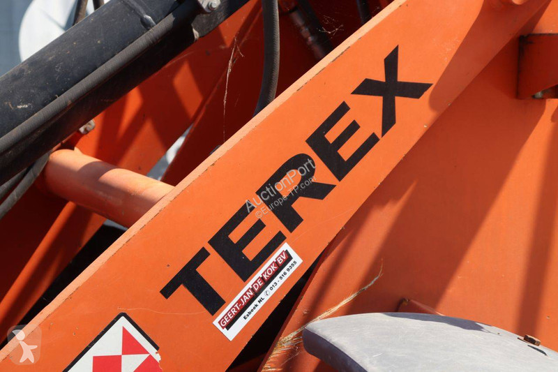 Nakladač Terex